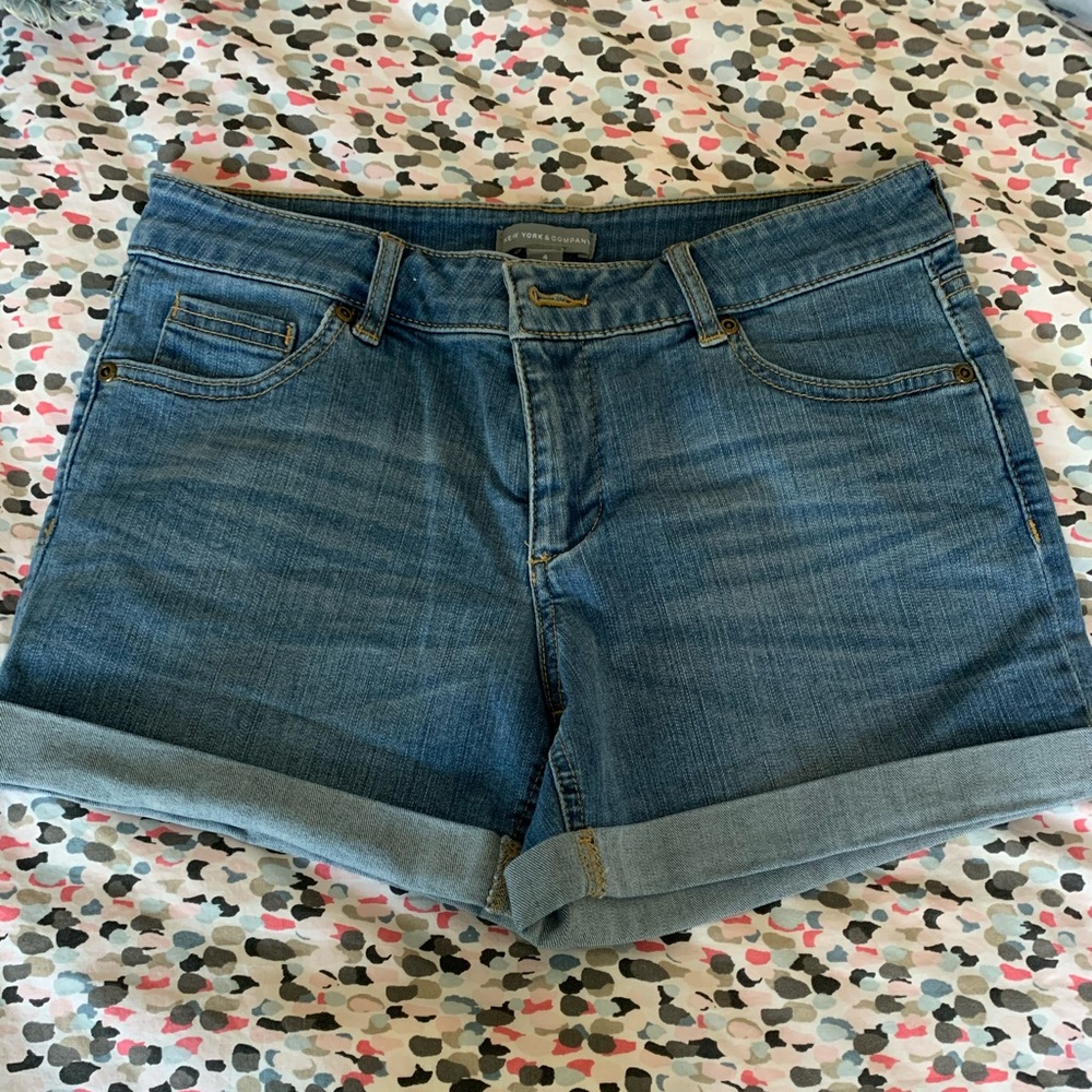 New York & Company Jean Shorts ☀️